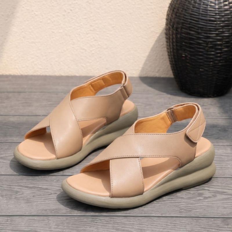 Leather Classic Strap - Klassische Damenschuhe, luxuriöse Keilsandalen aus echtem