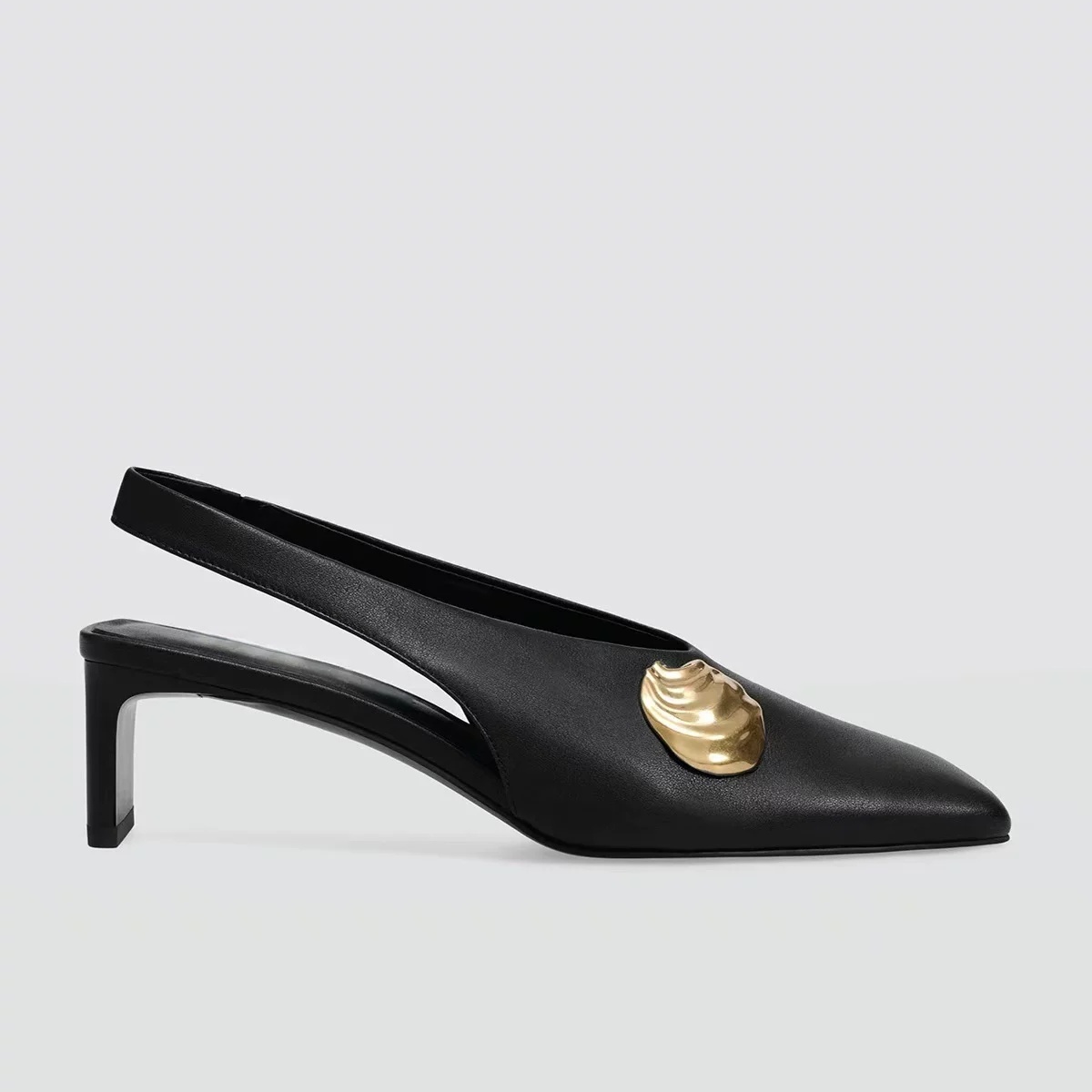 Damen-Pumps aus schwarzem Lede – Leather Classic Strap Bewertung und Preis